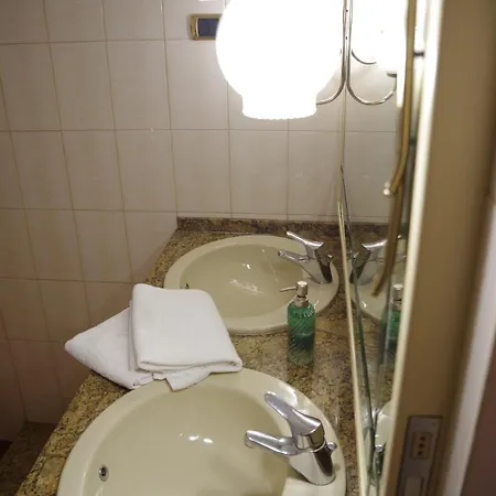Domus G&r Apartment *